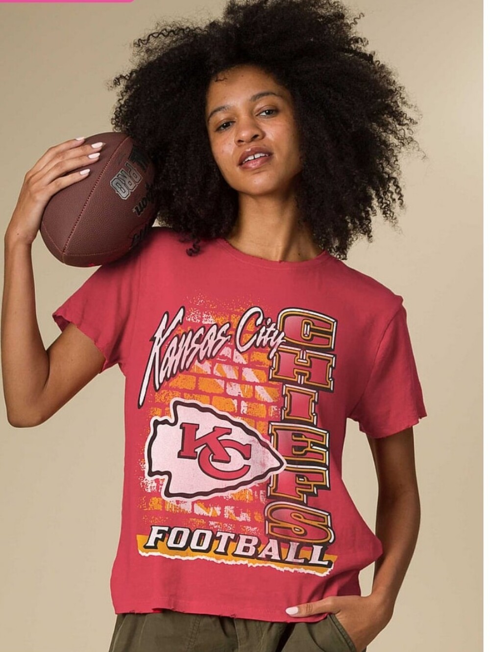 PINK Victoria's Secret NWT Women's NFL Kansas City Chiefs Red MVP Vintage Tee